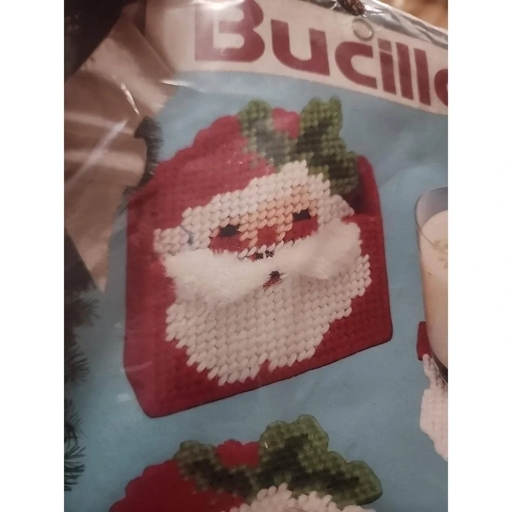 1991 Bucilla Santa Coaster Craft Kit VTG Christmas Plastic Canvas Needlecraft